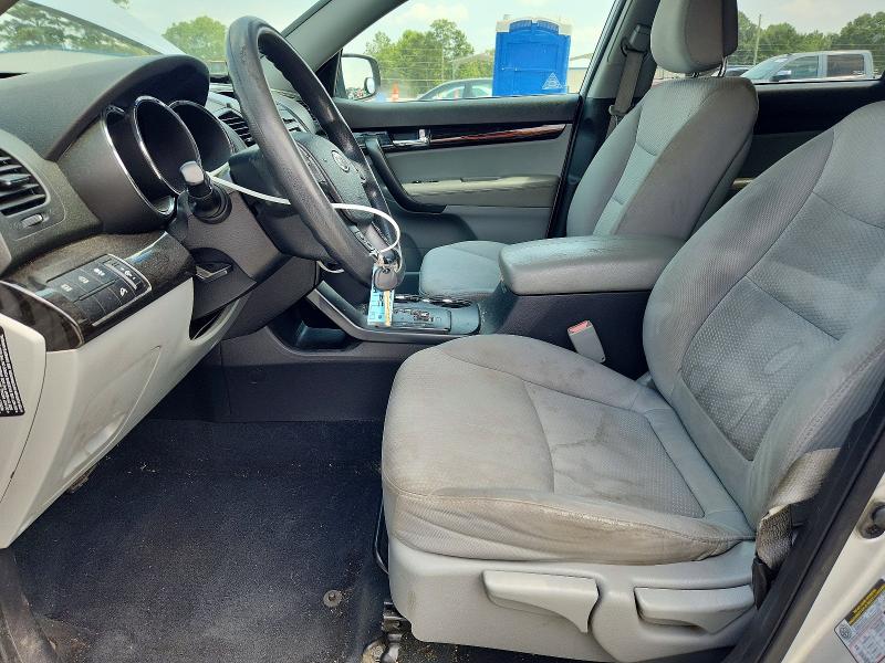 Photo 7 from auction – 2011 KIA SORENTO with VIN 5XYKT3A18BG077611