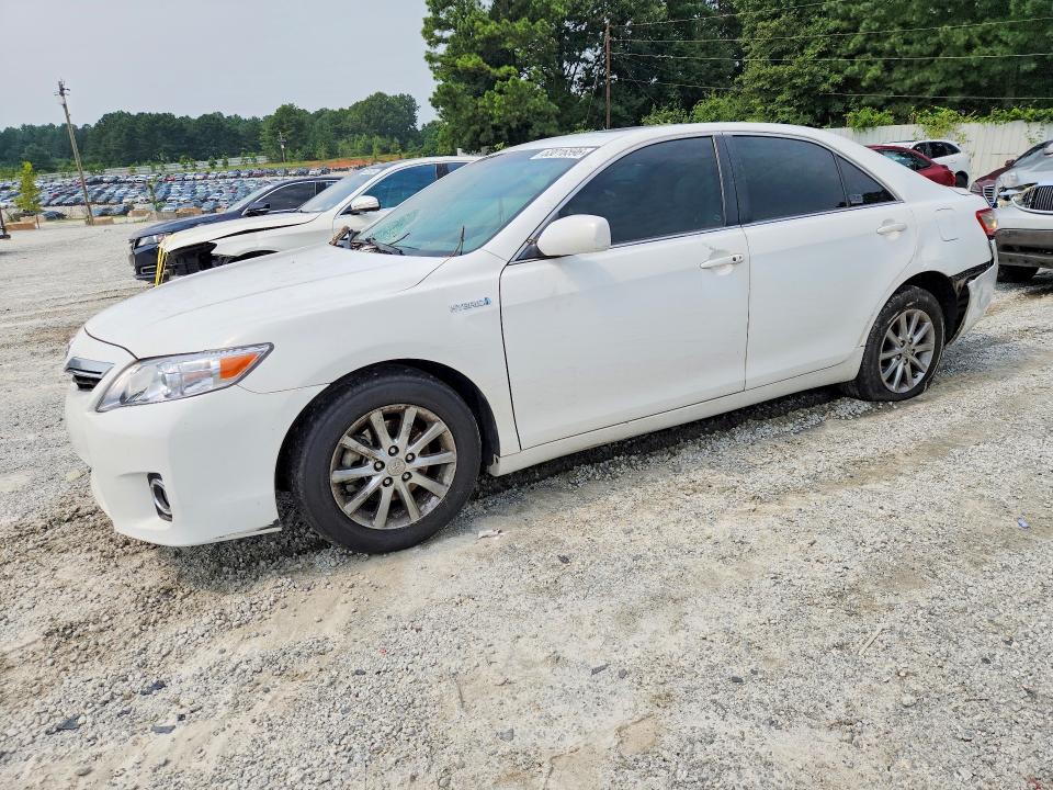 TOYOTA CAMRY 2011 with VIN 4T1BB3EKXBU128624 - Photo from auction