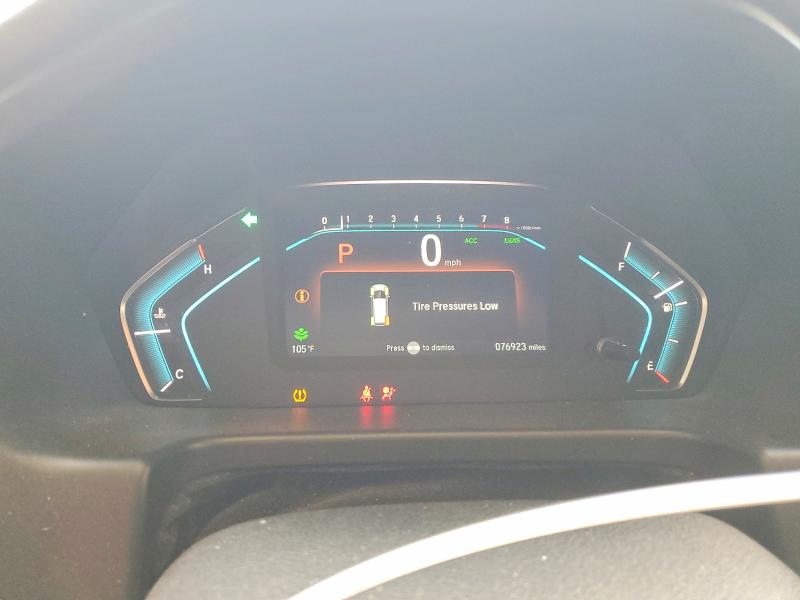 Photo 9 from auction – 2018 HONDA ODESSEY with VIN 5FNRL6H78JB035830