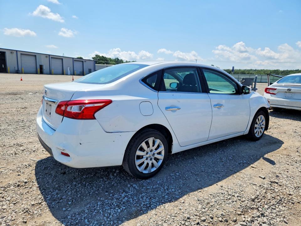 Photo 3 from auction – 2018 NISSAN SENTRA with VIN 3N1AB7APXJY335280