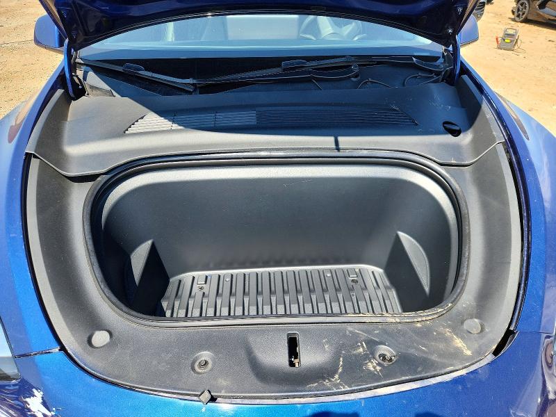 Photo 11 from auction – 2021 TESLA MODEL Y with VIN 5YJYGDEE9MF121126