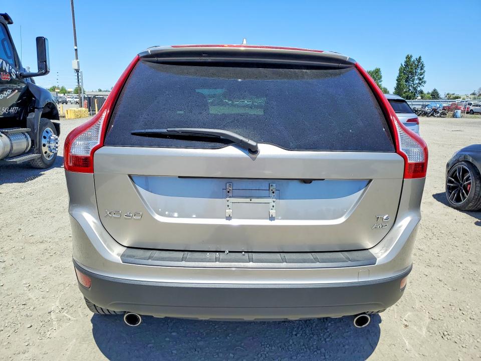 Photo 6 from auction – 2013 VOLVO XC60 with VIN YV4902DZ4D2389406