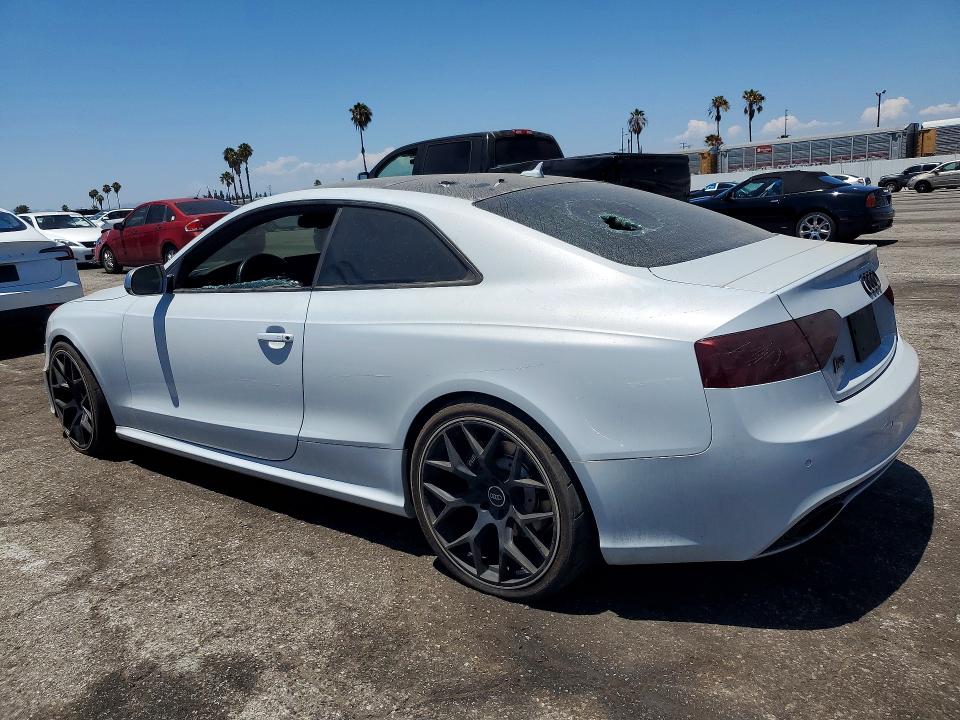 Photo 2 from auction – 2015 AUDI RS5 with VIN WUAC6AFRXFA900322