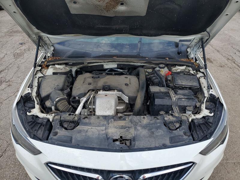 Photo 11 from auction – 2018 BUICK REGAL with VIN W04GM6SX2J1127550