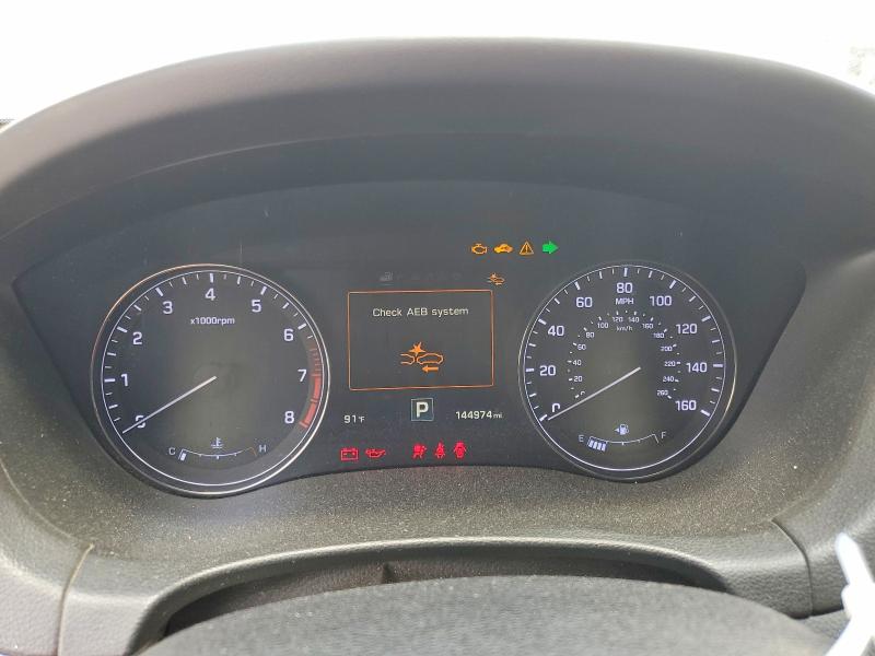 Photo 9 from auction – 2015 HYUNDAI GENESIS with VIN KMHGN4JF5FU074554