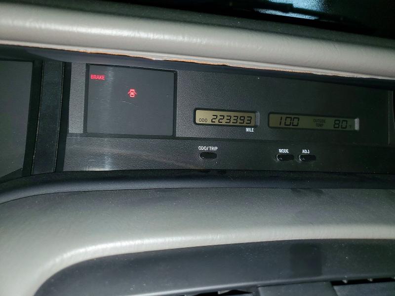 Photo 9 from auction – 2001 TOYOTA AVALON with VIN 4T1BF28B71U174758