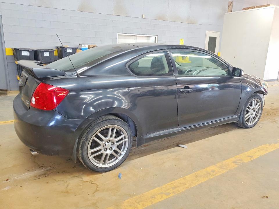 Photo 3 from auction – 2006 SCION TC with VIN JTKDE177460091223