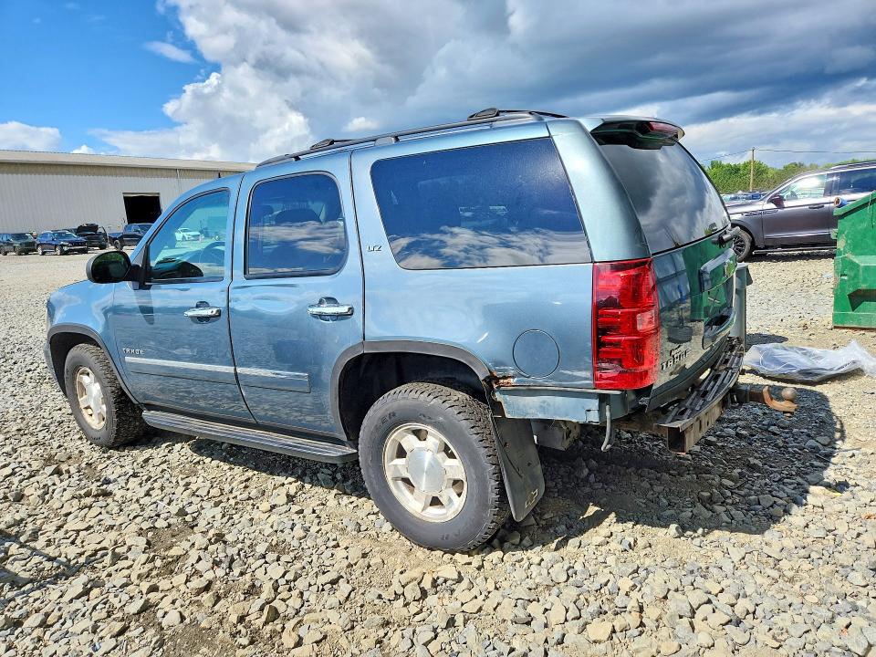 Photo 2 from auction – 2010 CHEVROLET TAHOE with VIN 1GNUKCE0XAR100925