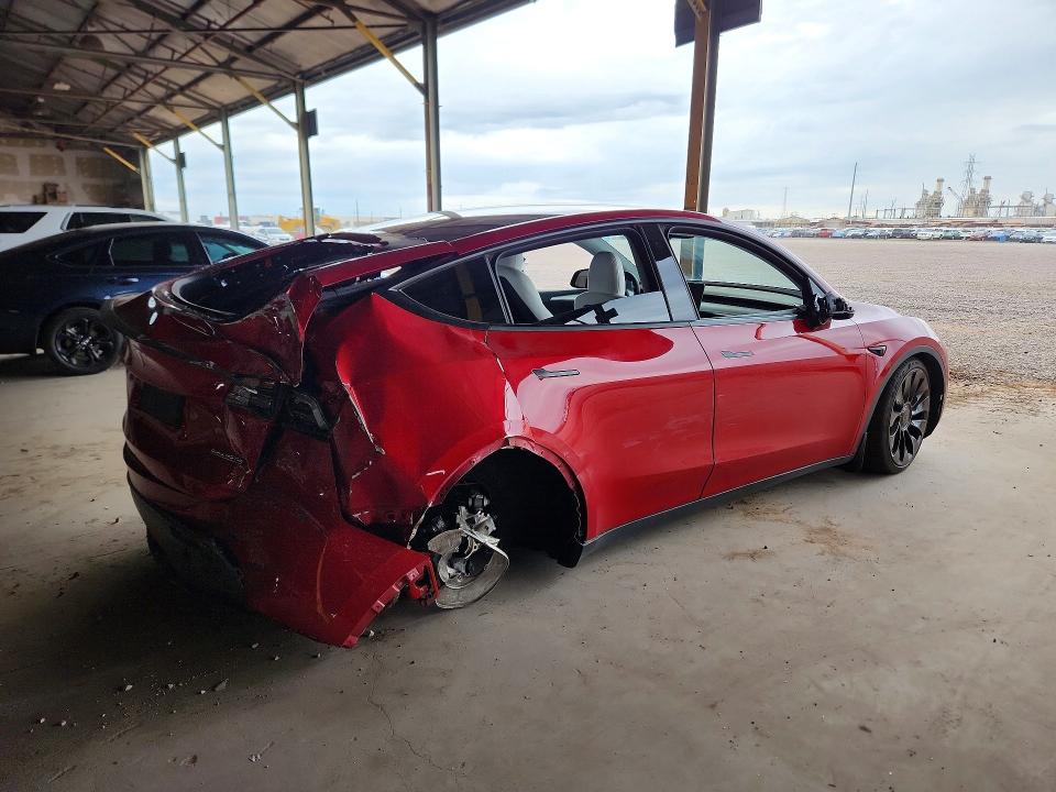 Photo 3 from auction – 2022 TESLA MODEL Y with VIN 7SAYGDEF3NF558018