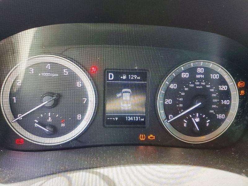 Photo 9 from auction – 2018 HYUNDAI SONATA with VIN 5NPE24AF9JH716149