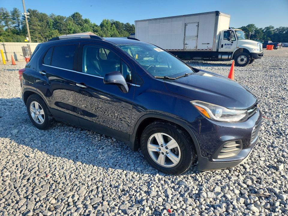 Photo 4 from auction – 2018 CHEVROLET TRAX with VIN 3GNCJLSB9JL170444