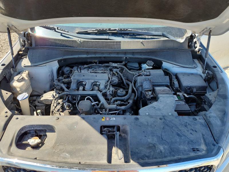 Photo 11 from auction – 2017 KIA SORENTO with VIN 5XYPGDA5XHG233272