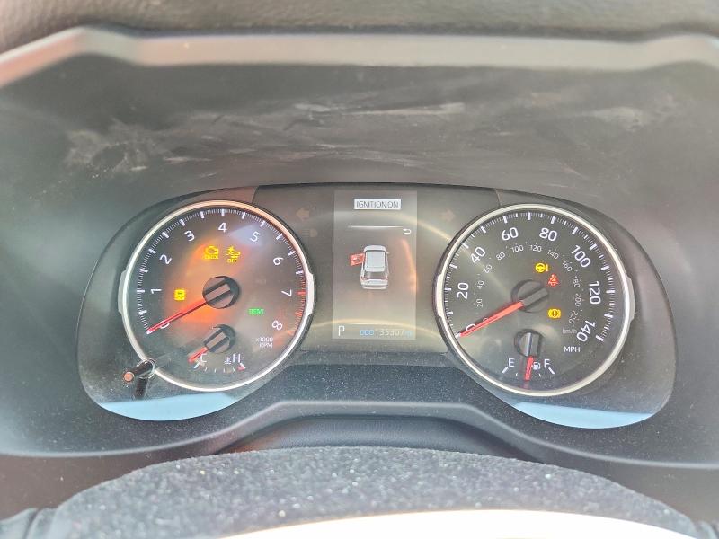 Photo 9 from auction – 2021 TOYOTA RAV4 with VIN 2T3P1RFV7MC158986