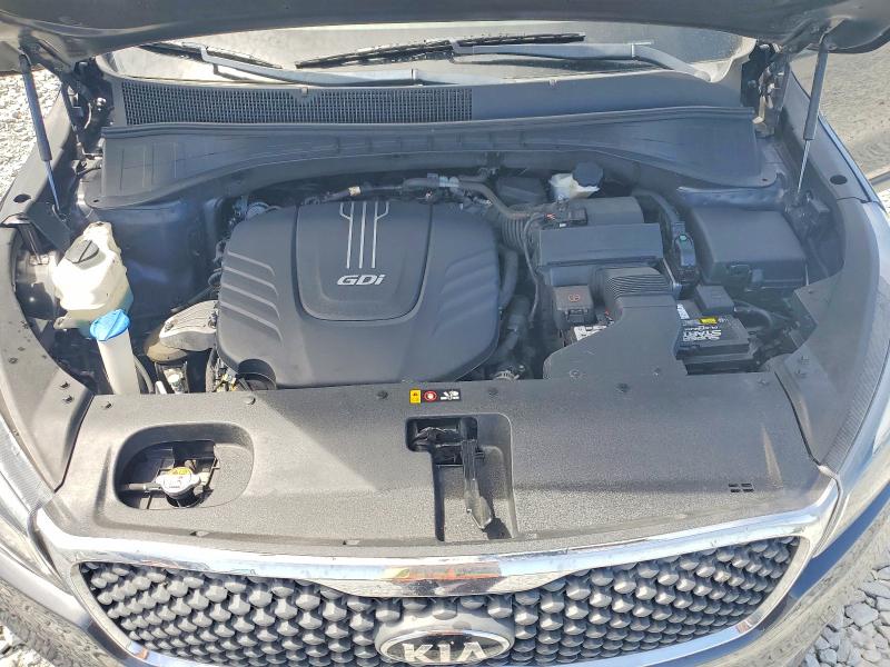 Photo 12 from auction – 2018 KIA SORENTO with VIN 5XYPG4A52JG396892