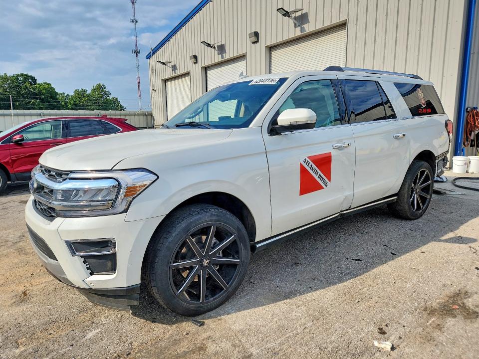 FORD EXPEDITION 2024 with VIN 1FMJK2A88REA01701 - Photo from auction