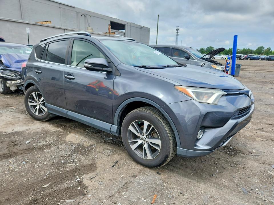 Photo 4 from auction – 2016 TOYOTA RAV4 with VIN JTMRFREV7GD193877