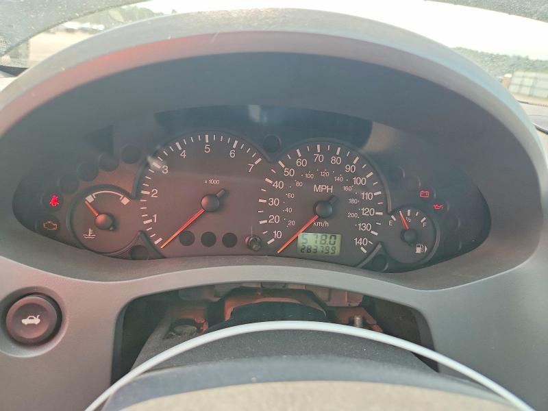 Zdjęcie 9 z aukcji – 2005 FORD FOCUS z VIN 1FAFP34N65W144384