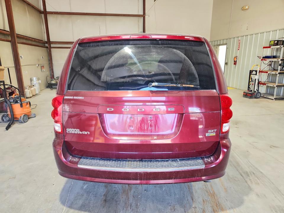 Photo 6 from auction – 2017 DODGE GRAND CARAVAN with VIN 2C4RDGCG4HR600423