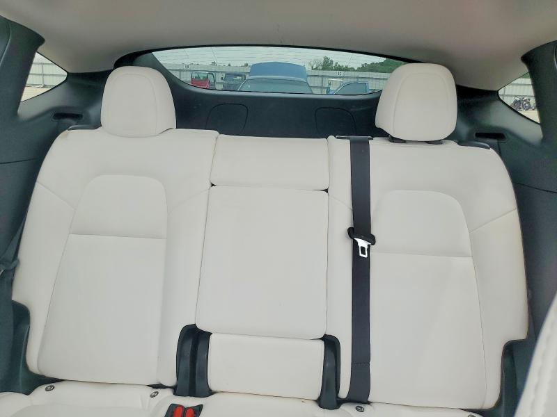 Photo 10 from auction – 2020 TESLA MODEL Y with VIN 5YJYGDEE0LF042698