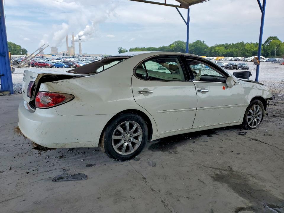 Photo 3 from auction – 2004 LEXUS ES with VIN JTHBA30G045023709