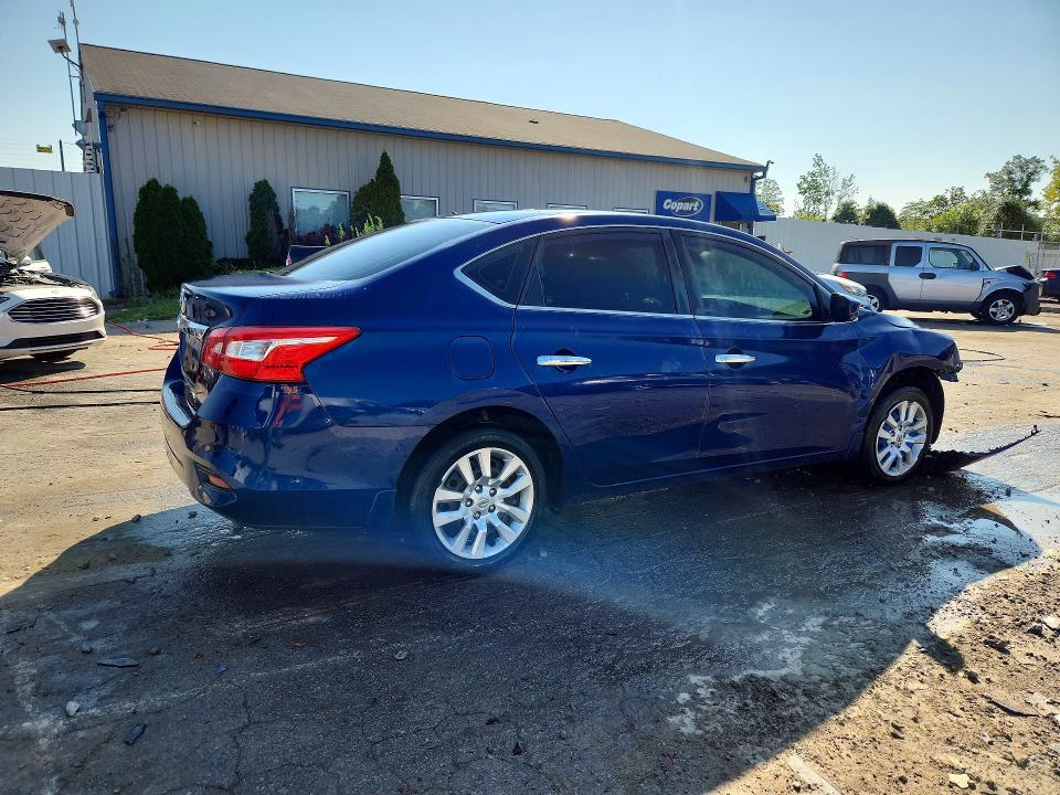 Photo 3 from auction – 2017 NISSAN SENTRA with VIN 3N1AB7AP0HY274080