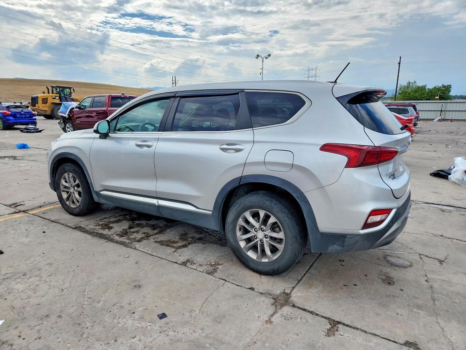 Photo 2 from auction – 2019 HYUNDAI SANTA FE with VIN 5NMS2CAD3KH119217