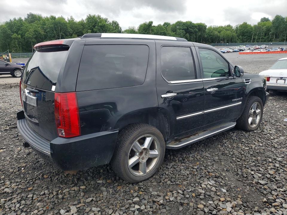 Photo 3 from auction – 2007 CADILLAC ESCALADE with VIN 1GYFK63807R354366