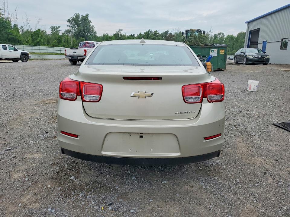 Photo 6 from auction – 2014 CHEVROLET MALIBU with VIN 1G11C5SL2EF138457