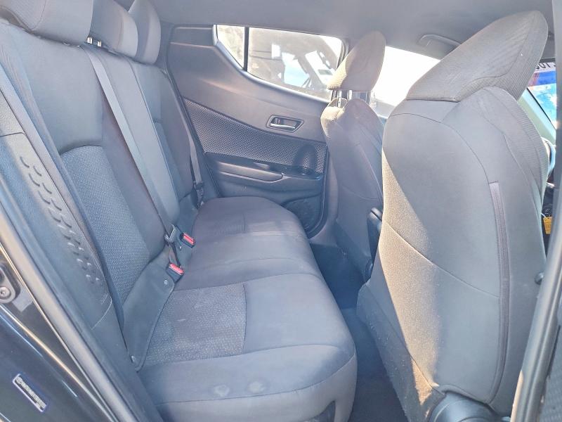 Photo 10 from auction – 2018 TOYOTA C-HR with VIN NMTKHMBX1JR015333
