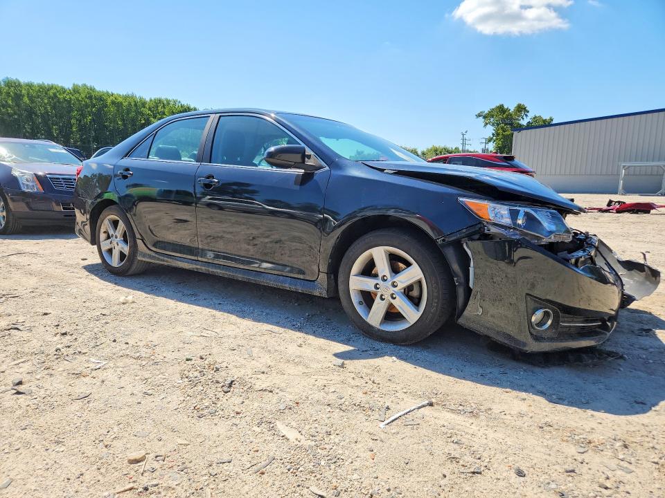 Photo 4 from auction – 2014 TOYOTA CAMRY with VIN 4T1BF1FK0EU772807
