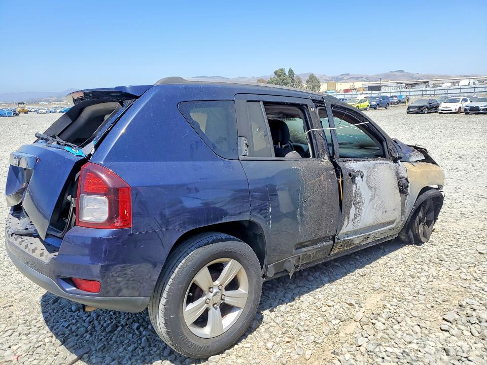 Photo 3 from auction – 2016 JEEP COMPASS with VIN 1C4NJCBA5GD633896