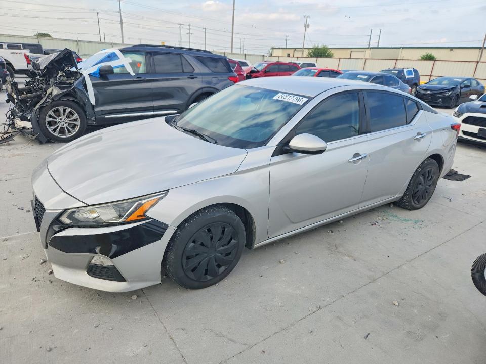 NISSAN ALTIMA 2019 with VIN 1N4BL4BV7KC239732 - Photo from auction