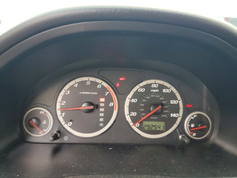 Photo 9 from auction – 2003 HONDA CR-V with VIN JHLRD68453C013824