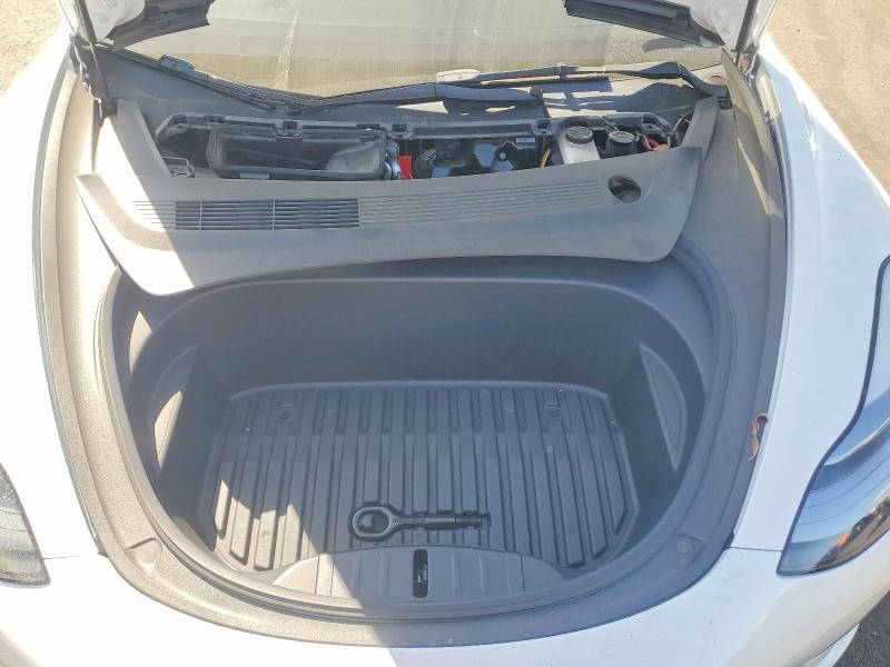 Photo 11 from auction – 2022 TESLA MODEL 3 with VIN 5YJ3E1EA5NF373582