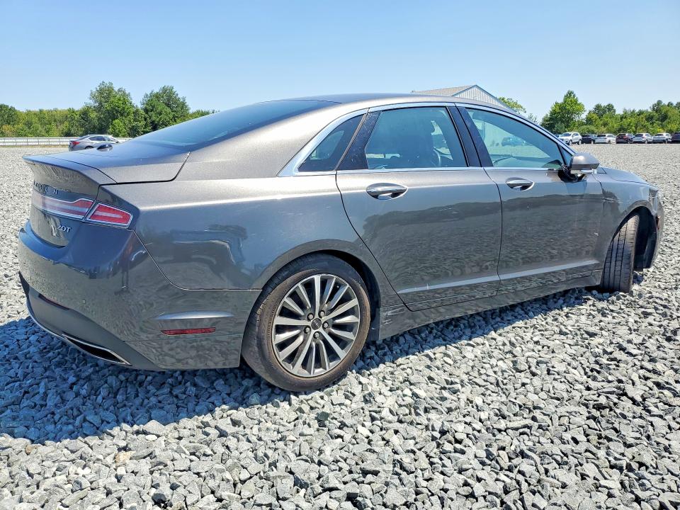 Photo 3 from auction – 2017 LINCOLN MKZ with VIN 3LN6L5C97HR615757