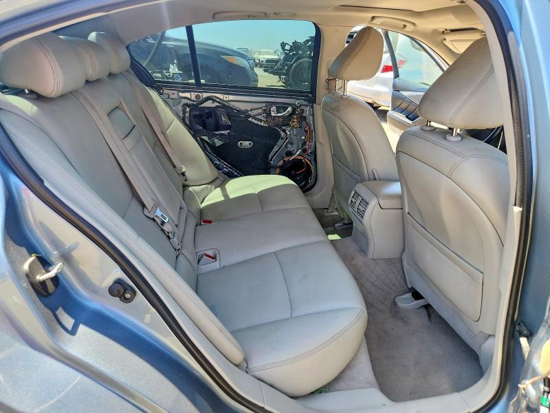 Photo 10 from auction – 2017 INFINITI Q50 with VIN JN1EV7AP3HM744467