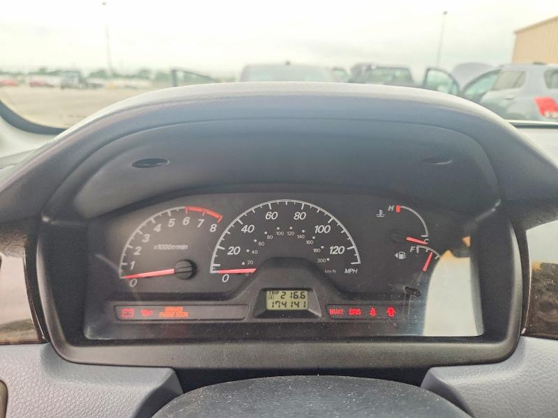 Photo 9 from auction – 2002 MITSUBISHI LANCER with VIN JA3AJ26E02U053016