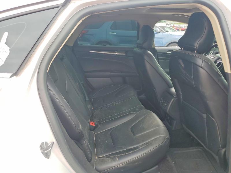 Photo 10 from auction – 2017 FORD FUSION with VIN 3FA6P0K97HR322105