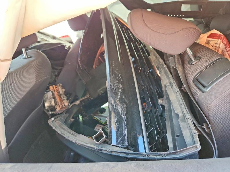 Фото 10 с аукциона – 2021 TOYOTA HIGHLANDER с VIN 5TDZZRAH8MS076915