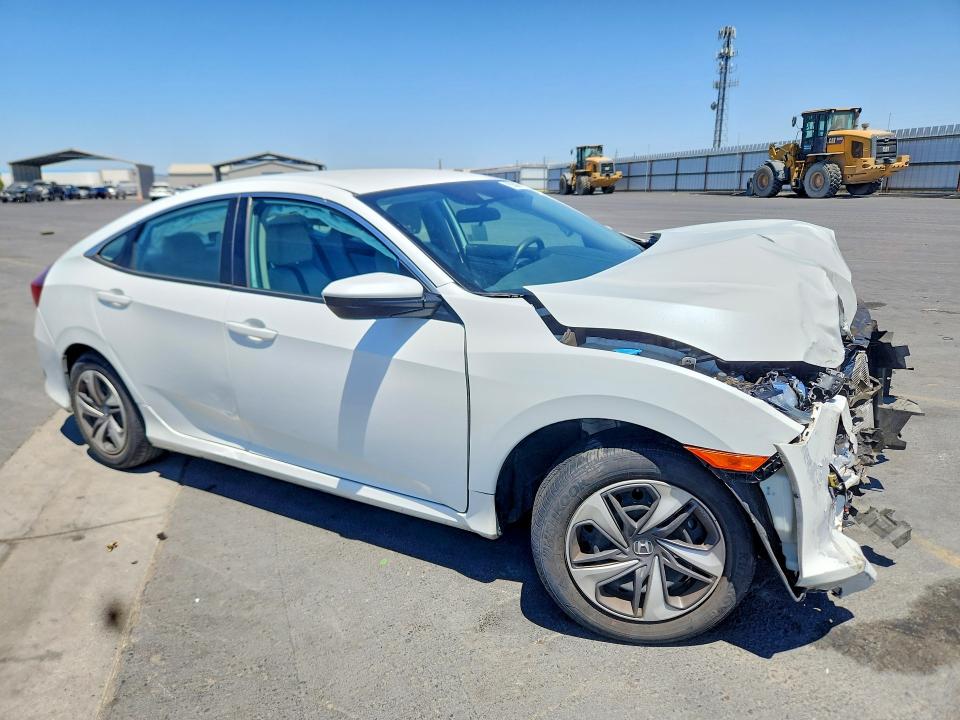 Photo 4 from auction – 2019 HONDA CIVIC with VIN 19XFC2F61KE214840