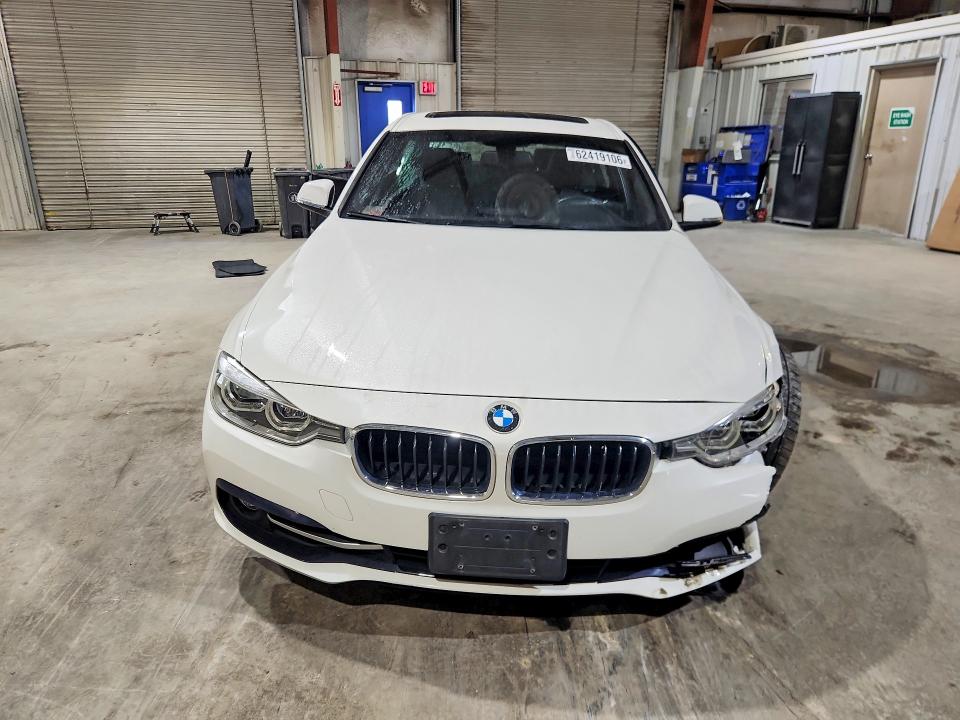 Photo 5 from auction – 2018 BMW 330 with VIN WBA8D9C51JA616575