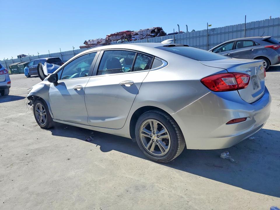 Photo 2 from auction – 2016 CHEVROLET CRUZE with VIN 1G1BE5SM7G7254080