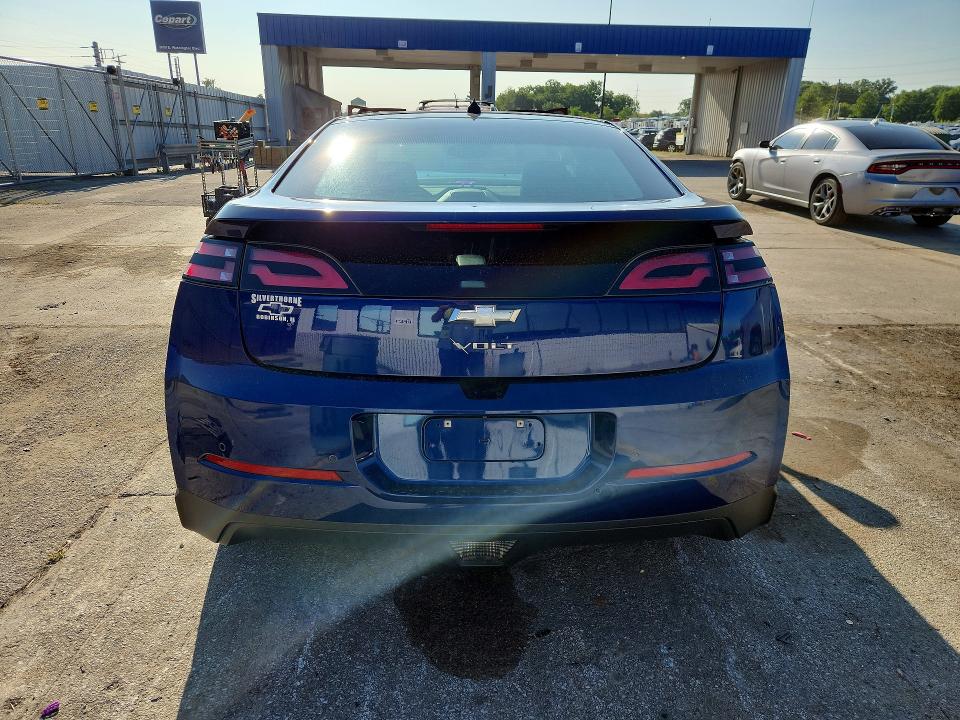 Photo 6 from auction – 2013 CHEVROLET VOLT with VIN 1G1RD6E44DU147973