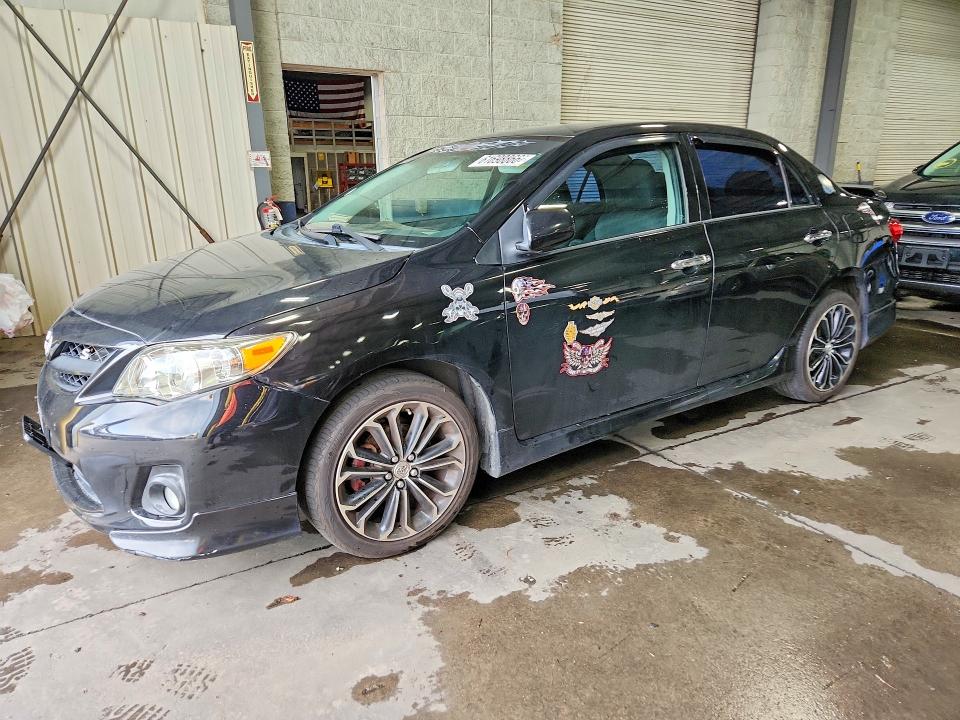 TOYOTA COROLLA 2011 with VIN 2T1BU4EE3BC680932 - Photo from auction
