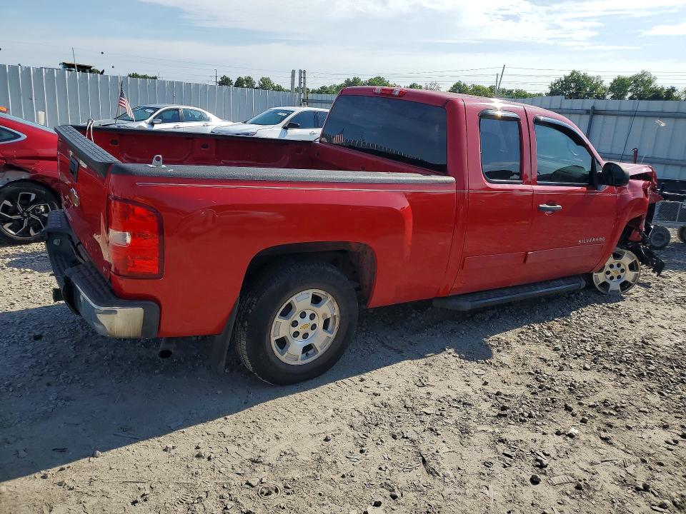 Photo 3 from auction – 2011 CHEVROLET SILVERADO with VIN 1GCRCSE00BZ100326