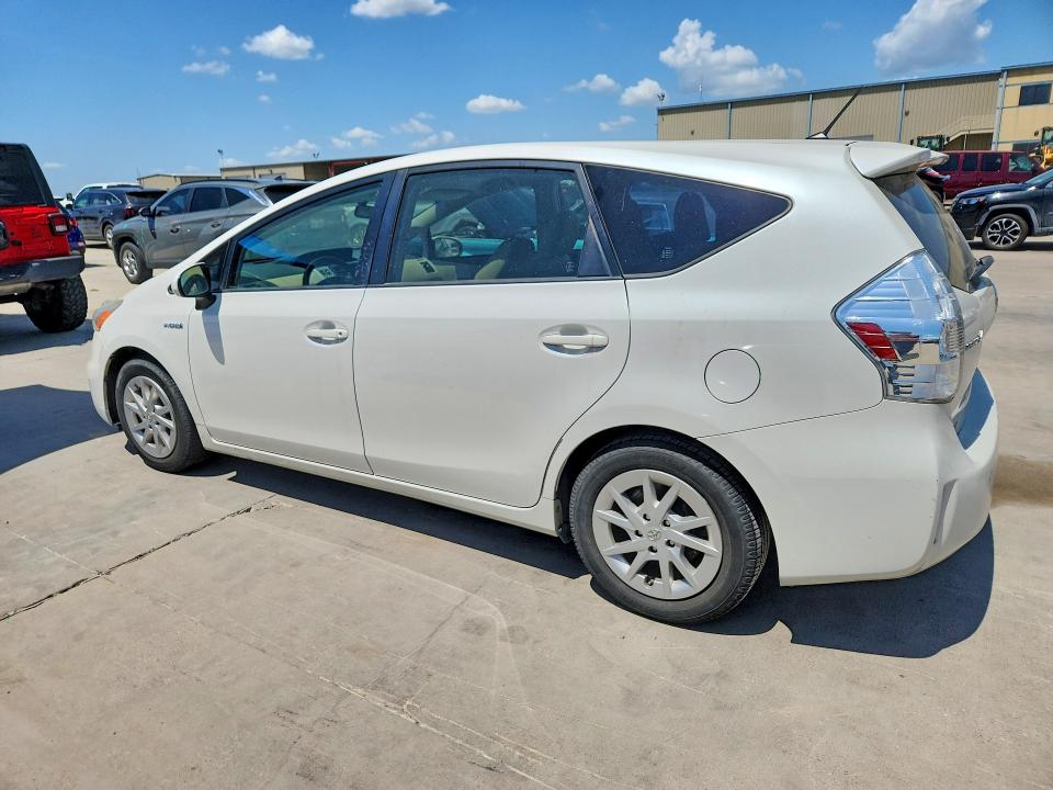 Photo 2 from auction – 2013 TOYOTA PRIUS V with VIN JTDZN3EU5D3205338