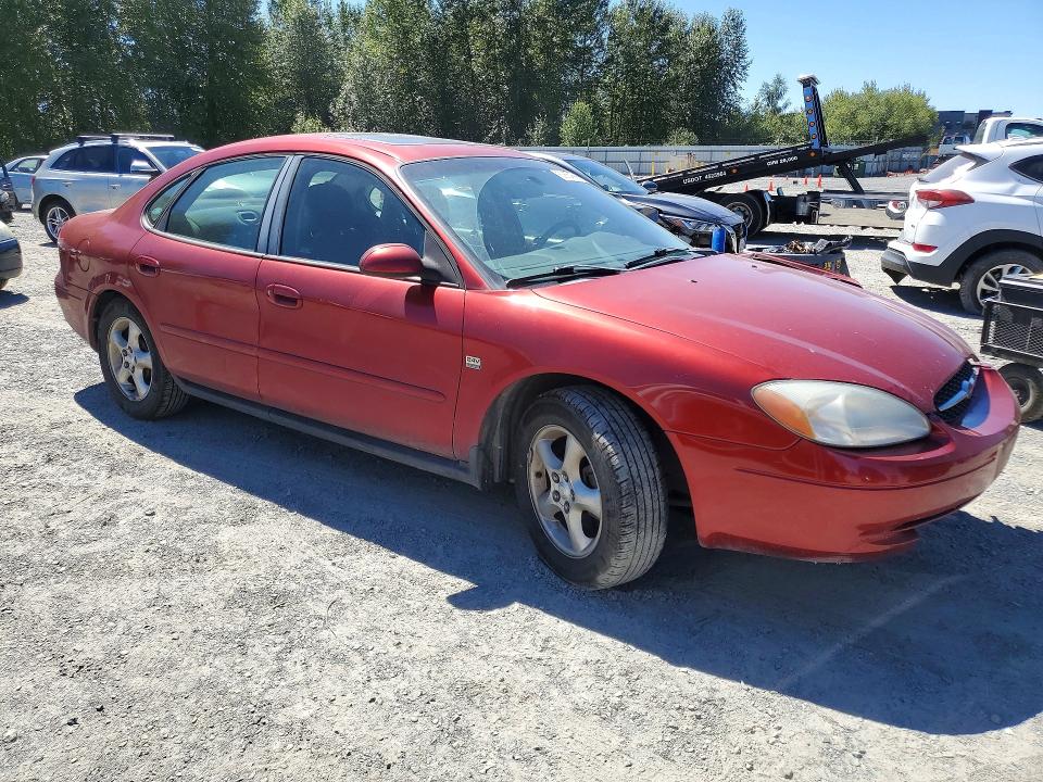 Photo 4 from auction – 2000 FORD TAURUS with VIN 1FAFP55S0YG238534
