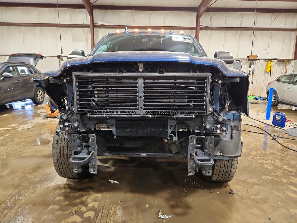 Photo 5 from auction – 2021 RAM 2500 with VIN 3C6UR5CJ7MG698785