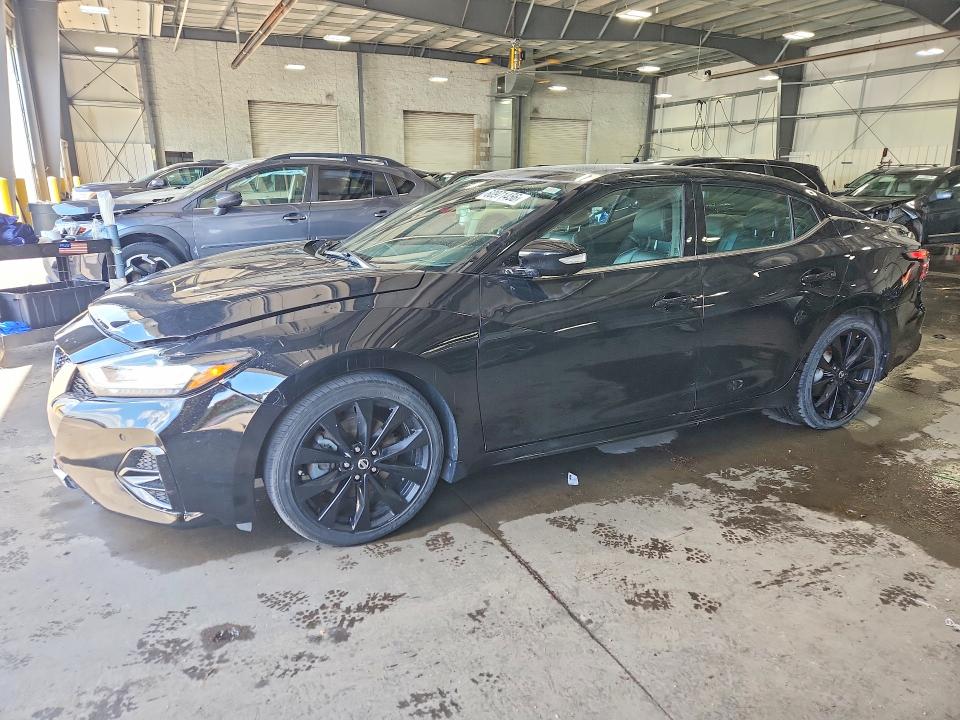 NISSAN MAXIMA 2019 with VIN 1N4AA6AV0KC361752 - Photo from auction