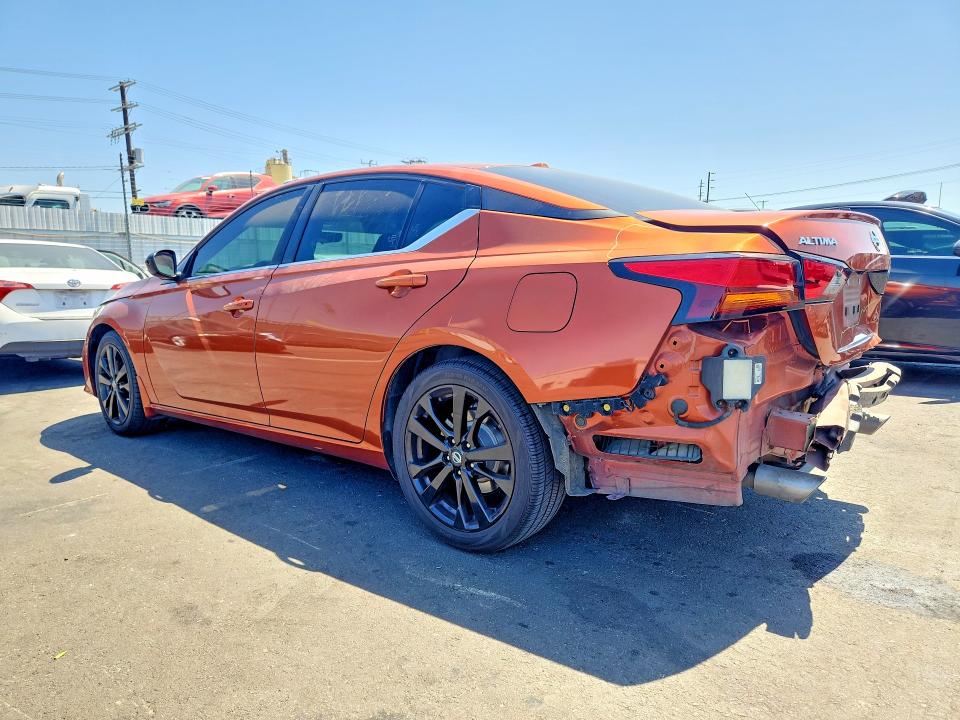 Photo 2 from auction – 2022 NISSAN ALTIMA with VIN 1N4BL4CV2NN341432